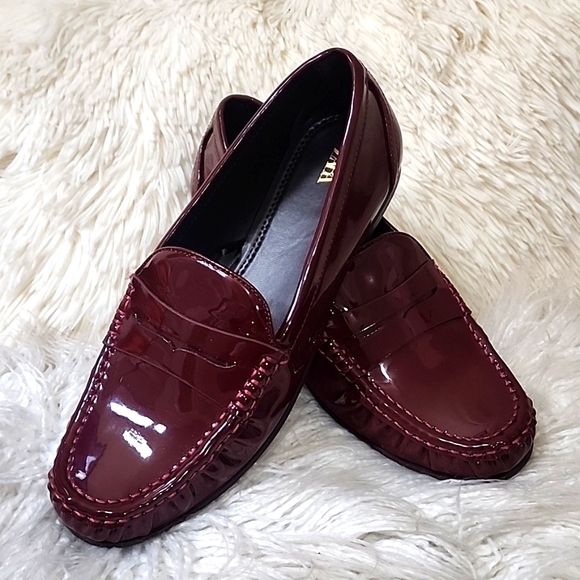 Zara Shoes - Zara Burgundy Loafers